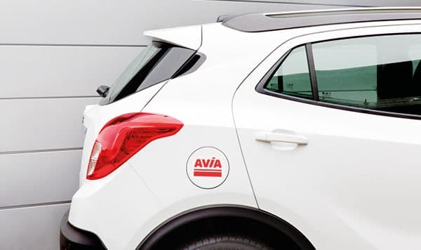 Privatfahrzeug mit AVIA Karte