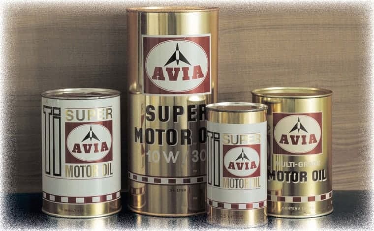 Historische AVIA Schmierstoff-Dosen